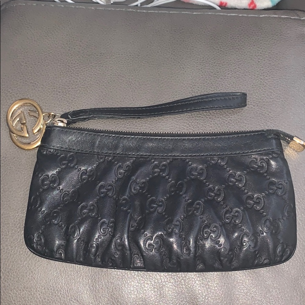 Auth Gucci Wristlet